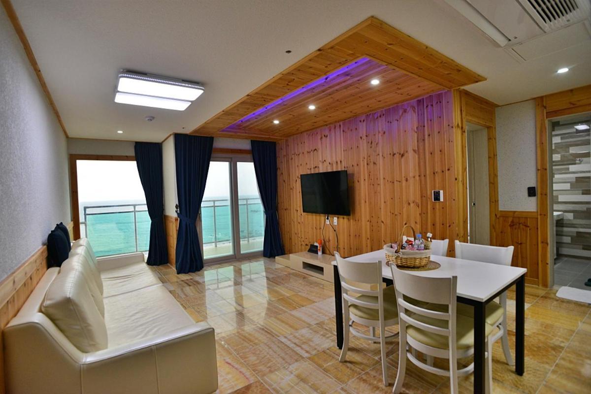 The Four Hills Jeju Hotel Exterior foto