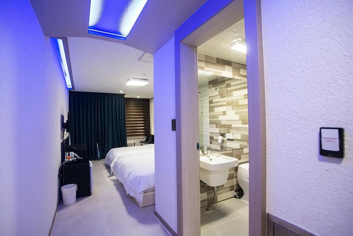 The Four Hills Jeju Hotel Exterior foto