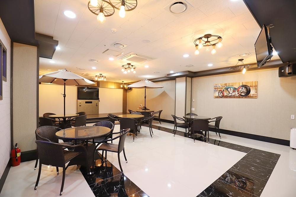 The Four Hills Jeju Hotel Exterior foto